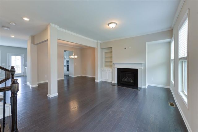 496 Sunset Park Drive, Suwanee, GA 30024