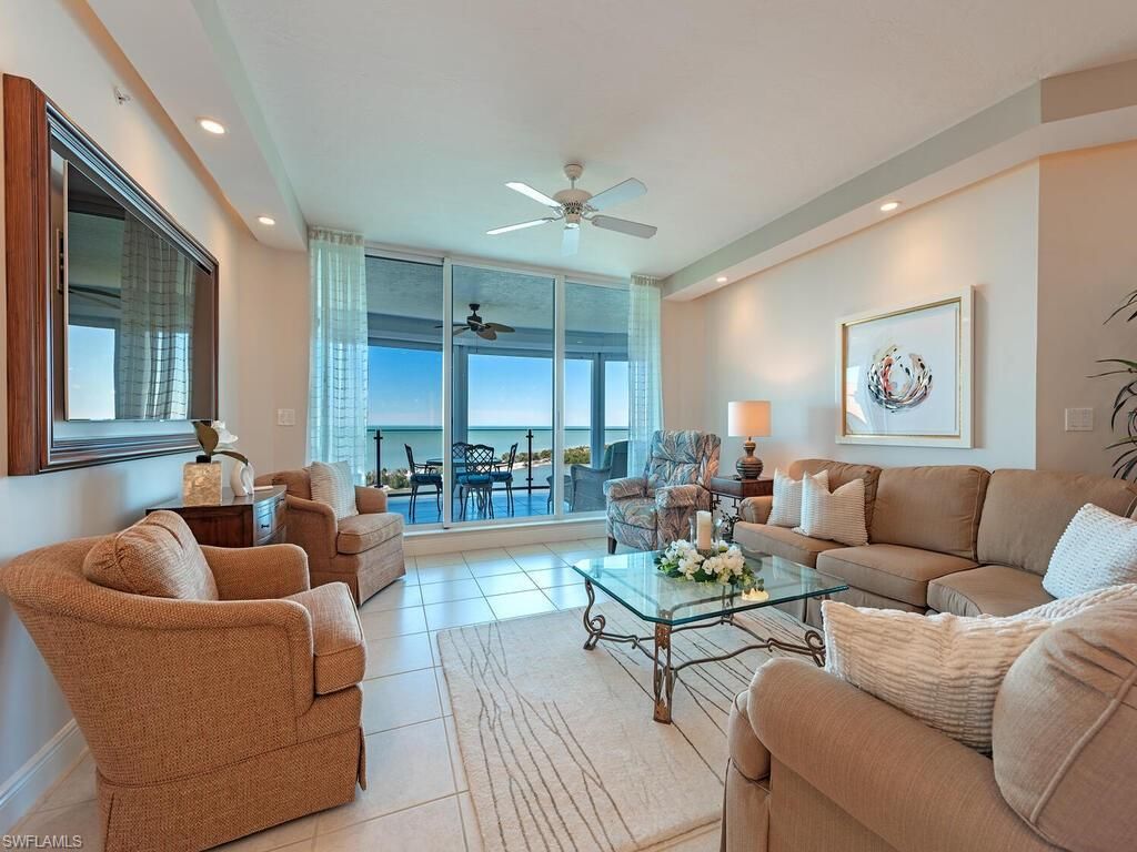 60 Seagate DR 1205, NAPLES, FL 34103 — exterior