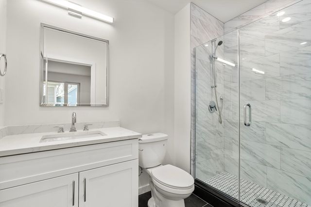 267 Old Colony 310, Boston, MA 02127