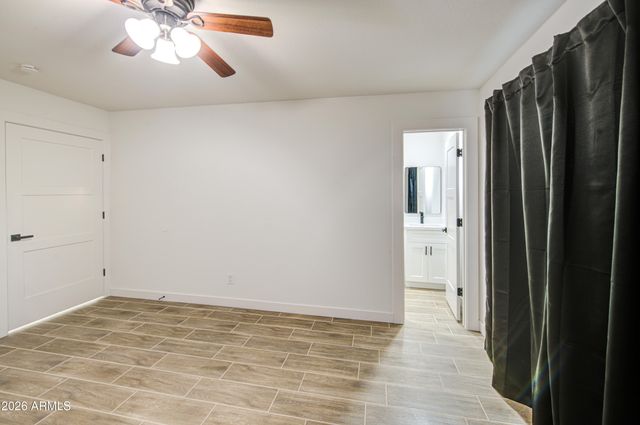 8002 N 42ND Avenue, Phoenix, AZ 85051