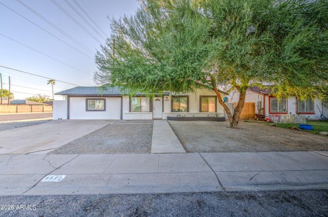 8002 N 42ND Avenue, Phoenix, AZ 85051