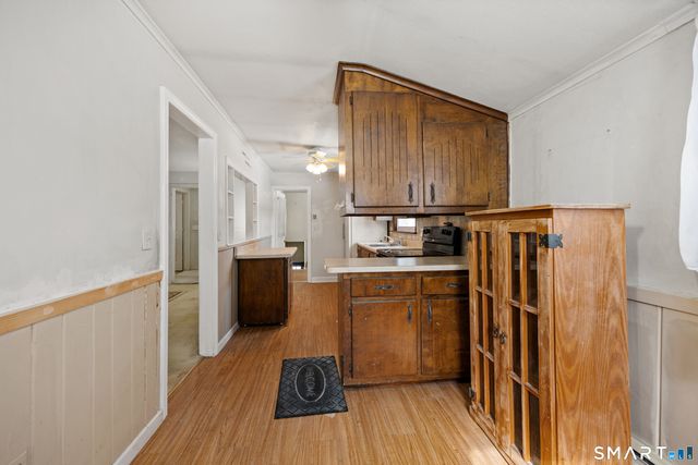 12 Woodside Street, Burlington, CT 06013