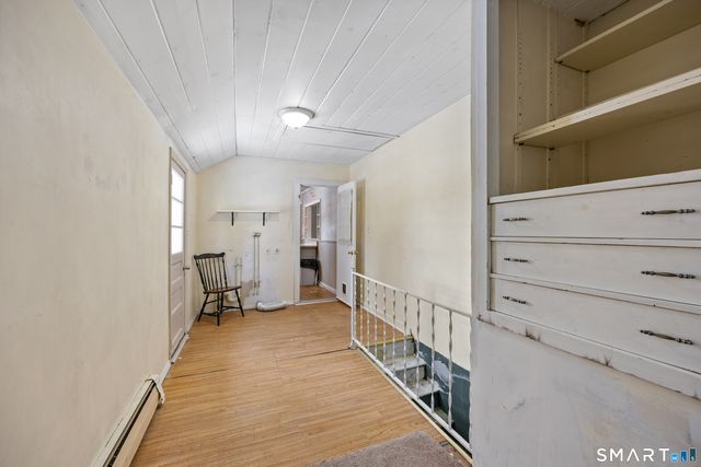 12 Woodside Street, Burlington, CT 06013