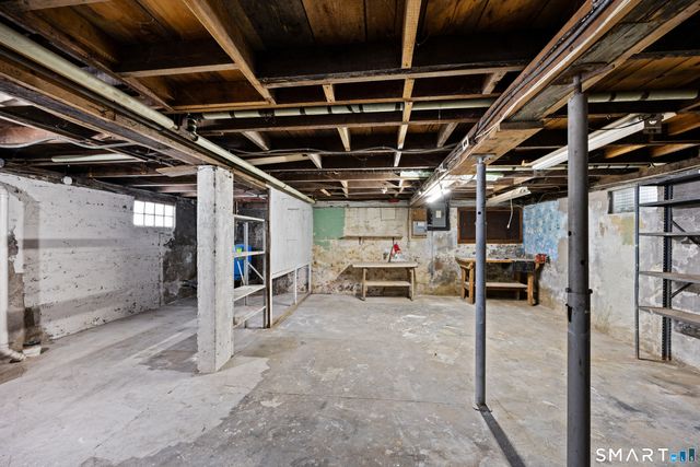 12 Woodside Street, Burlington, CT 06013