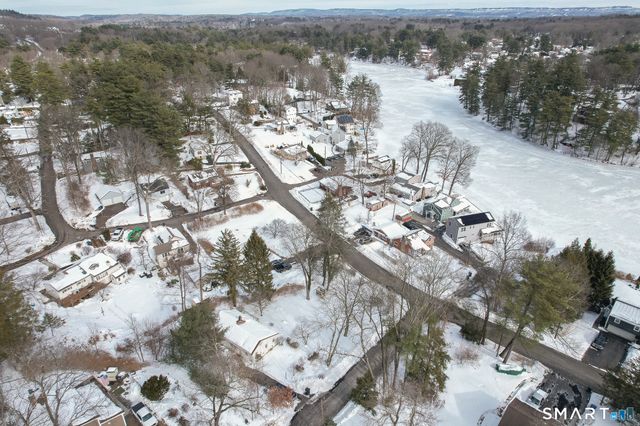 12 Woodside Street, Burlington, CT 06013