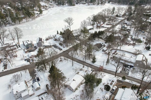 12 Woodside Street, Burlington, CT 06013