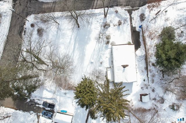 12 Woodside Street, Burlington, CT 06013