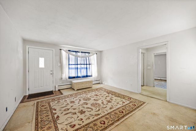 12 Woodside Street, Burlington, CT 06013