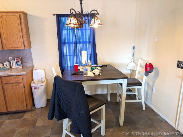 401 S Clover, Whitefield, OK 74472