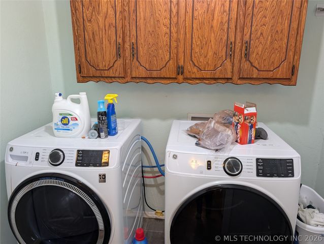 401 S Clover, Whitefield, OK 74472