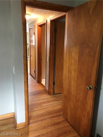 1017 Milford Street NE, Canton, OH 44714
