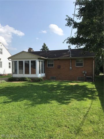 1017 Milford Street NE, Canton, OH 44714
