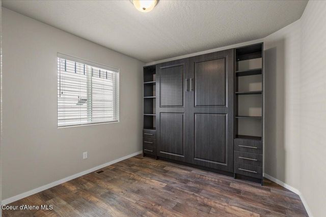 6515 N DESCARTES DR, Coeur D'alene, ID 83815