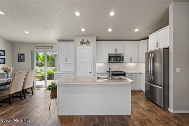 6515 N DESCARTES DR, Coeur D'alene, ID 83815
