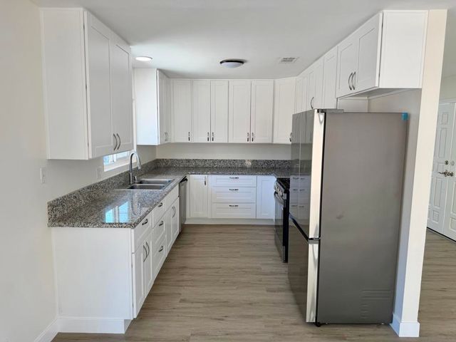 1230 Sheridan Ave, Escondido, CA 92027