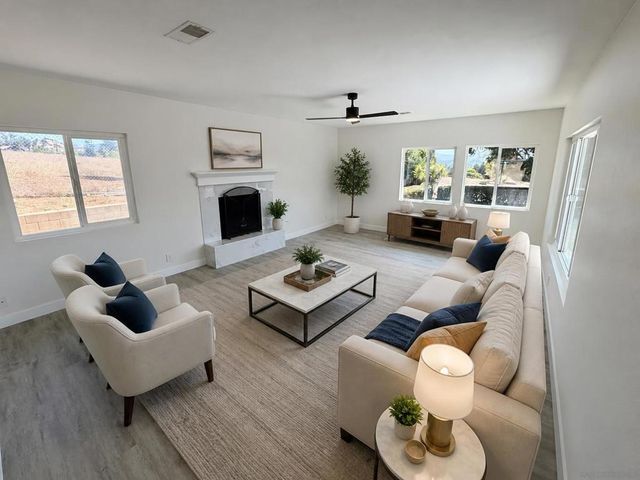 1230 Sheridan Ave, Escondido, CA 92027