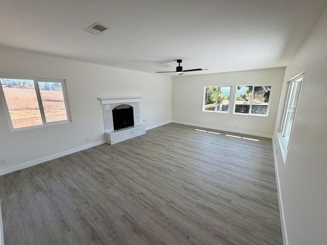 1230 Sheridan Ave, Escondido, CA 92027