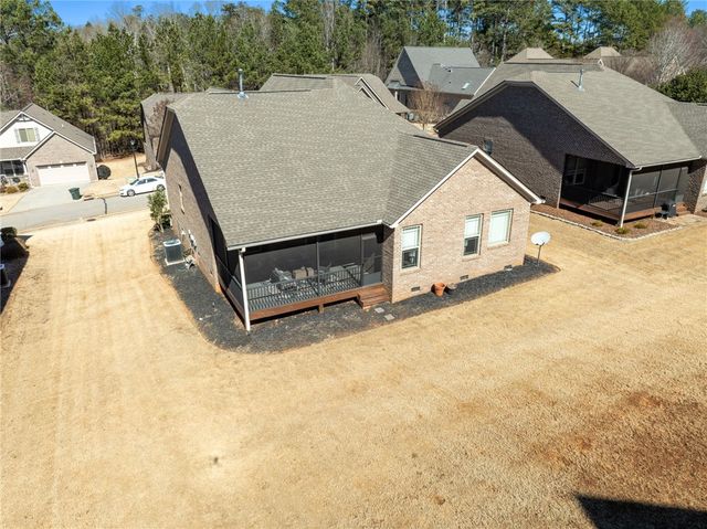 84 Angus Run, Seneca, SC 29672