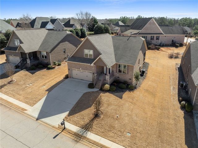 84 Angus Run, Seneca, SC 29672