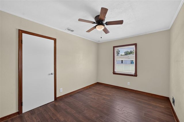 13725 10TH STREET, Dade City, FL 33525