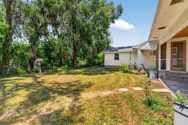 13725 10TH STREET, Dade City, FL 33525