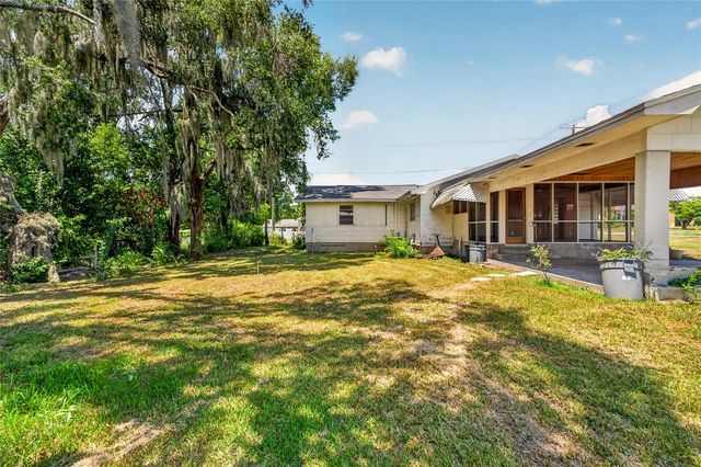 13725 10TH STREET, Dade City, FL 33525