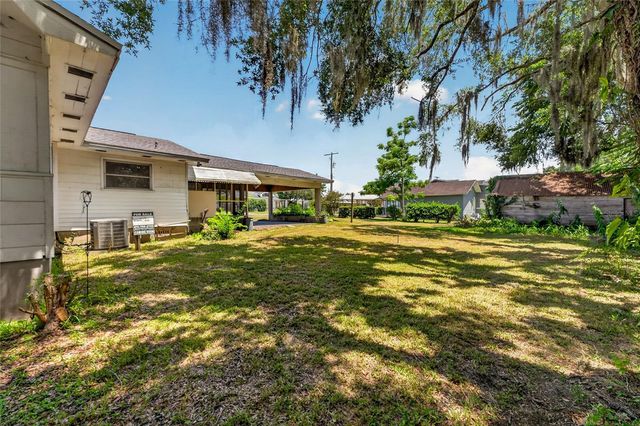 13725 10TH STREET, Dade City, FL 33525