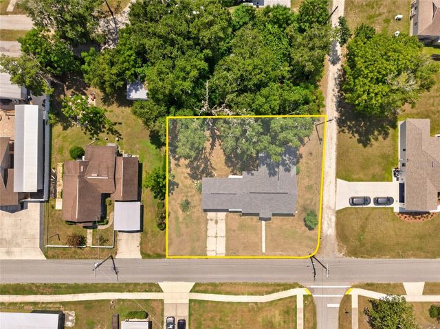 13725 10TH STREET, Dade City, FL 33525
