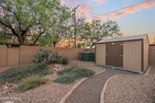 2534 E Florence Drive, Tucson, AZ 85716