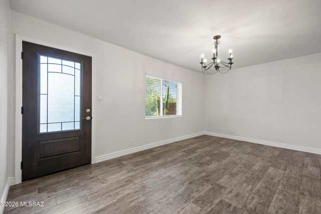 2534 E Florence Drive, Tucson, AZ 85716