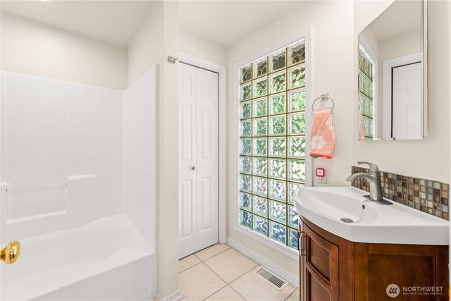 18110 85th Street E, Bonney Lake, WA 98391