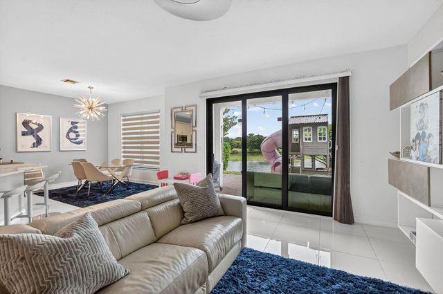10106 Akenside Drive, Boca Raton, FL 33428