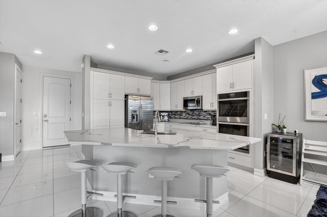 10106 Akenside Drive, Boca Raton, FL 33428