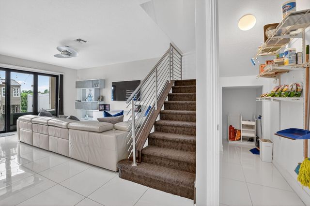 10106 Akenside Drive, Boca Raton, FL 33428