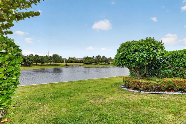 10106 Akenside Drive, Boca Raton, FL 33428