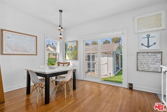 1117 S Manhattan Place, Los Angeles, CA 90019