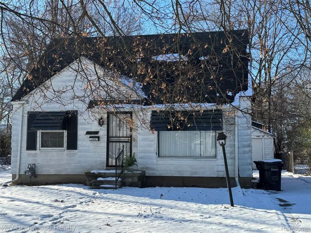 12087 Heyden Street, Detroit, MI 48228
