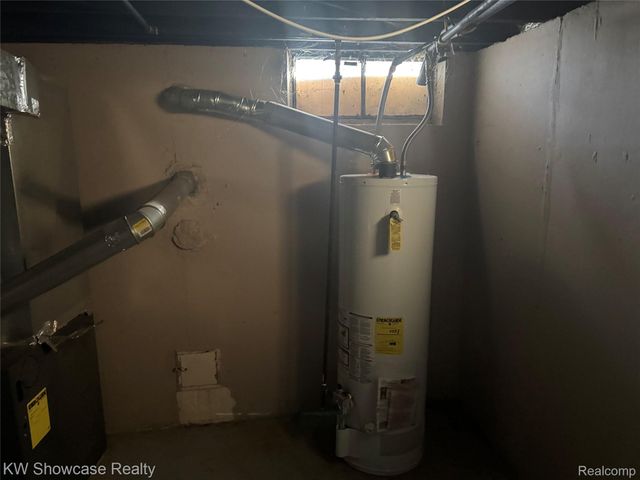 12087 Heyden Street, Detroit, MI 48228