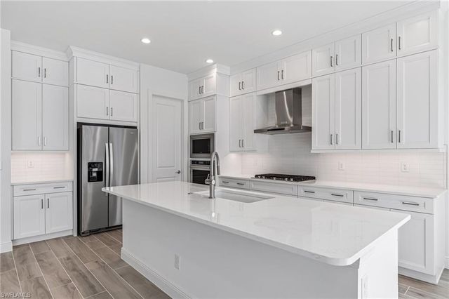 8786 Saint Lucia DR, Naples, FL 34114