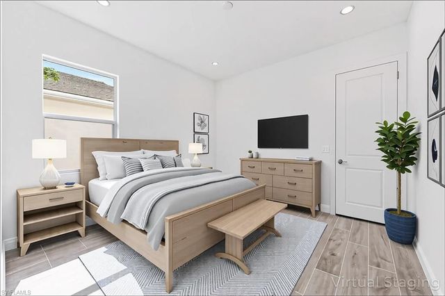 8786 Saint Lucia DR, Naples, FL 34114