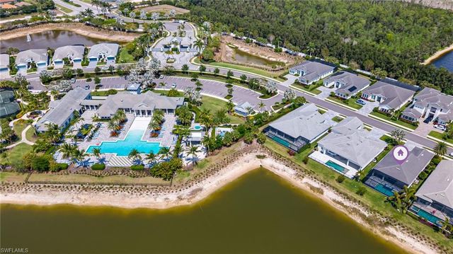 8786 Saint Lucia DR, Naples, FL 34114