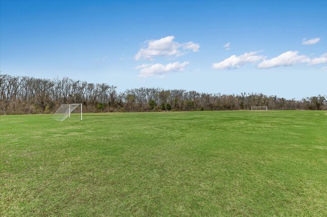 320 Craters Of The Moon BLVD, Pflugerville, TX 78660