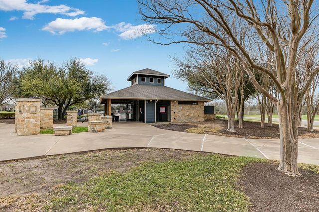 320 Craters Of The Moon BLVD, Pflugerville, TX 78660