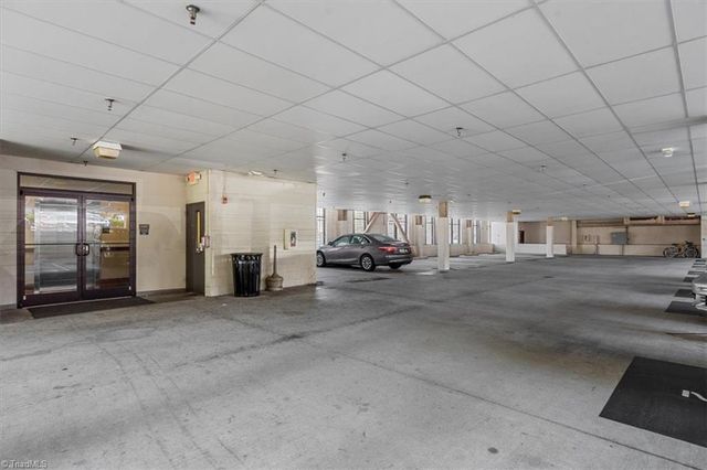 411 W Washington Street 108, Greensboro, NC 27401