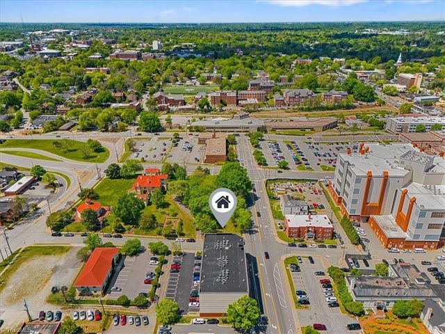 411 W Washington Street 108, Greensboro, NC 27401