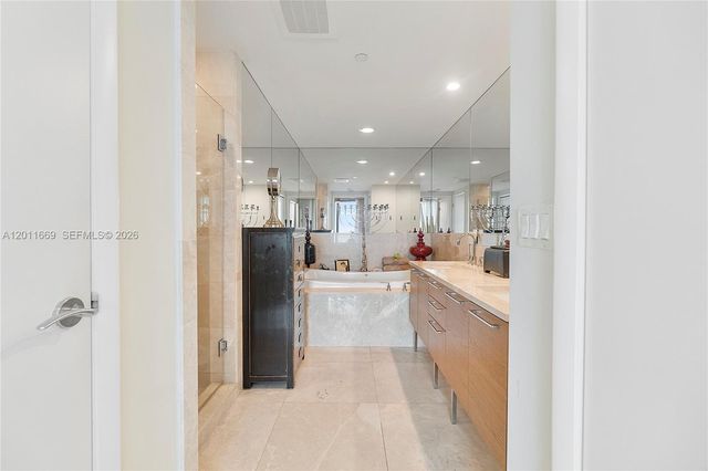 17001 Collins Avenue 1703, Sunny Isles Beach, FL 33160