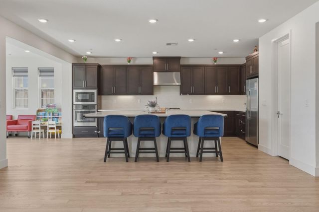 3086 Leeds Lane, Tracy, CA 95377