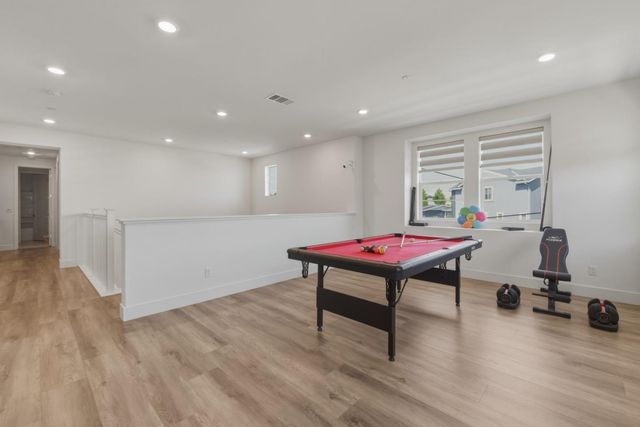 3086 Leeds Lane, Tracy, CA 95377
