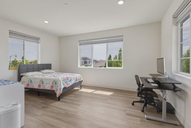 3086 Leeds Lane, Tracy, CA 95377
