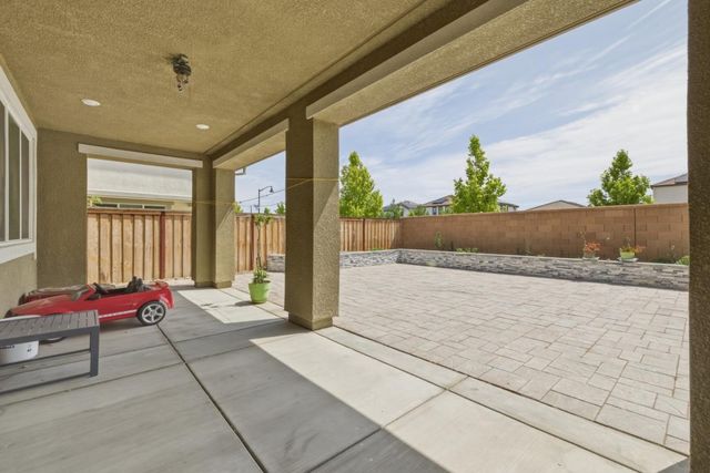 3086 Leeds Lane, Tracy, CA 95377